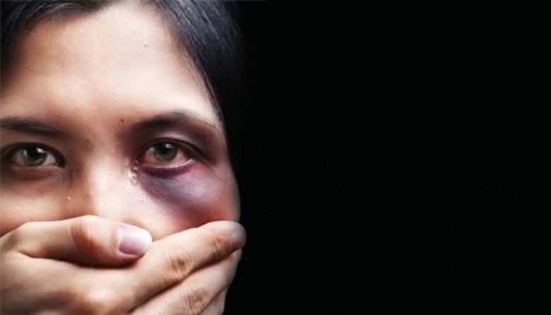 Γυναικοκτονίες: Τρεις γυναίκες δολοφονημένες από τους συζύγους τους σε λιγότερο από τρεις μήνες!