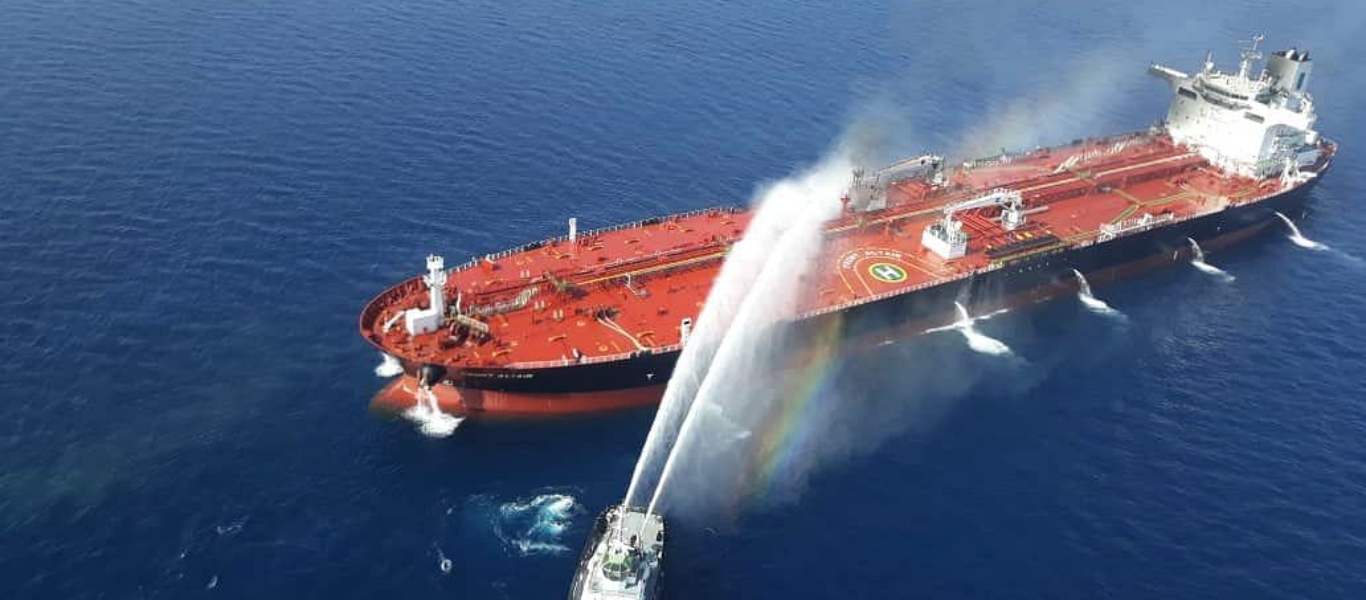 Καταγγελία της Βρετανίας για επίθεση σε ισραηλινό εμπορικό πλοίο ανοιχτά του Ομάν