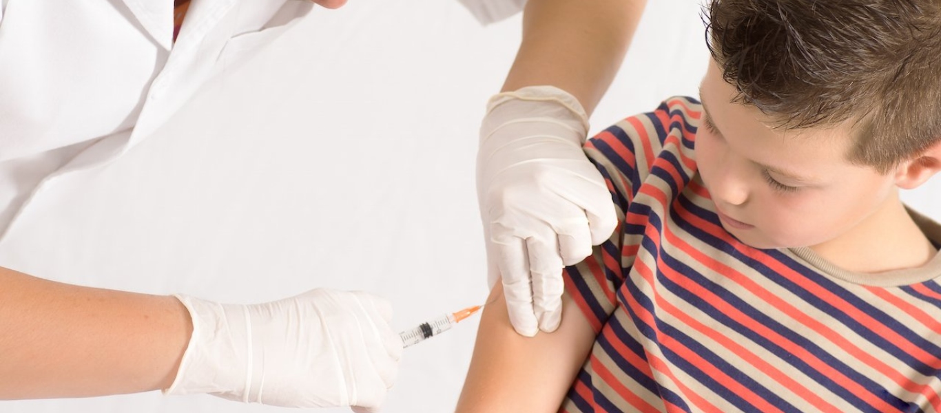 «Πρεμιέρα» σήμερα για την πλατφόρμα εμβολιασμού παιδιών 12 έως 15 ετών