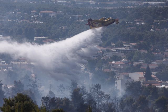 Φωτιά στην Αχαΐα: SMS στους κατοίκους από το 112 – «Εκκενώστε άμεσα προς Αίγιο»