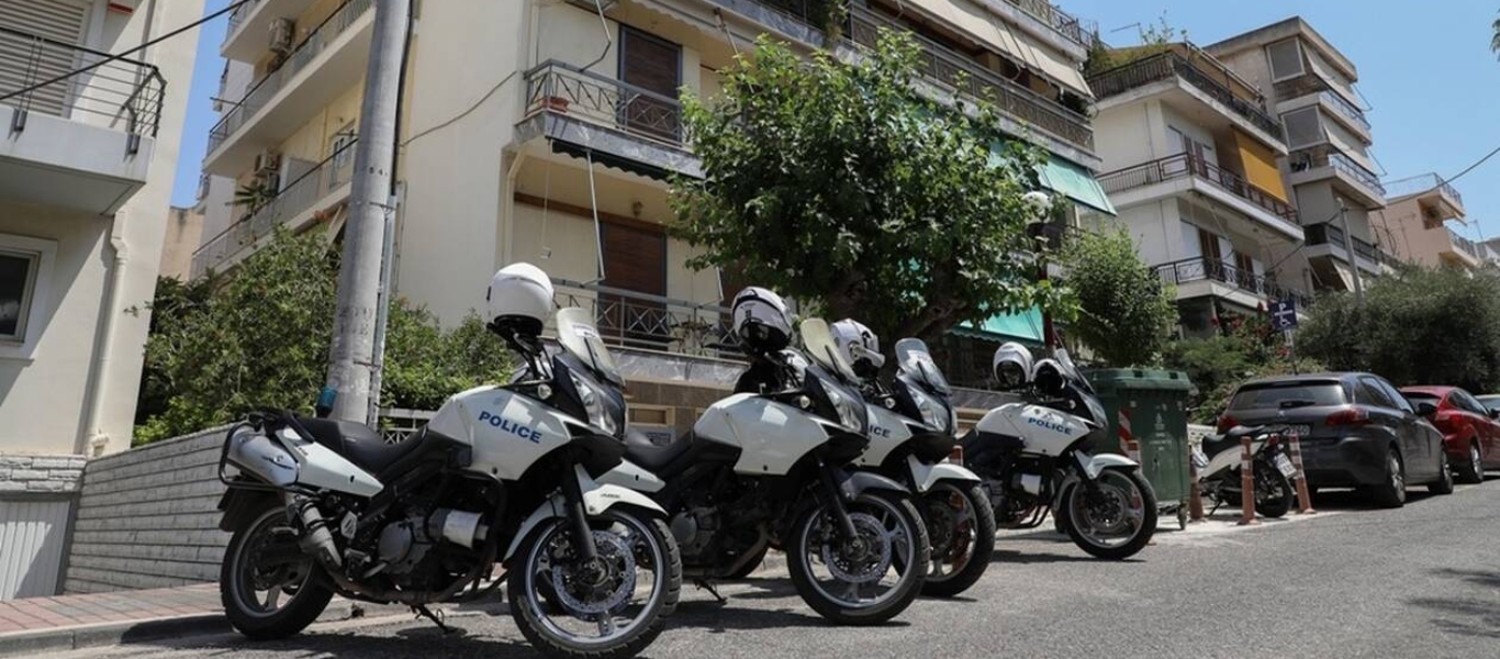 Δολοφονία συζύγου στη Δάφνη: Μαρτυρικός θάνατος με μαχαίρι 28 εκατοστών