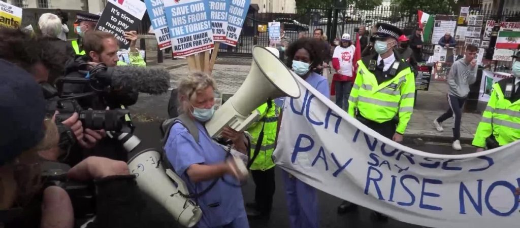 Μεγάλη διαδήλωση νοσηλευτών στη Βουδαπέστη – Αιτούνται την αύξηση μισθού