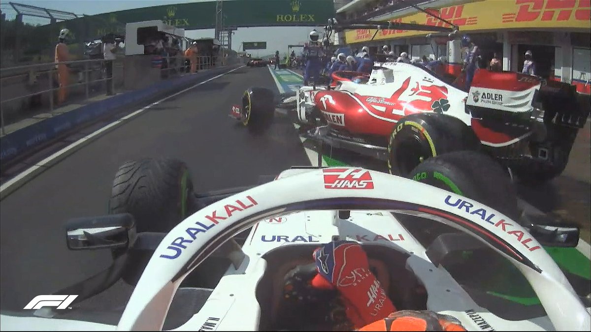 Απίστευτα πράγματα στην Formula 1: Κ.Ραϊκόνεν και Ν.Μάζεπιν συγκρούστηκαν στα πιτς (βίντεο)