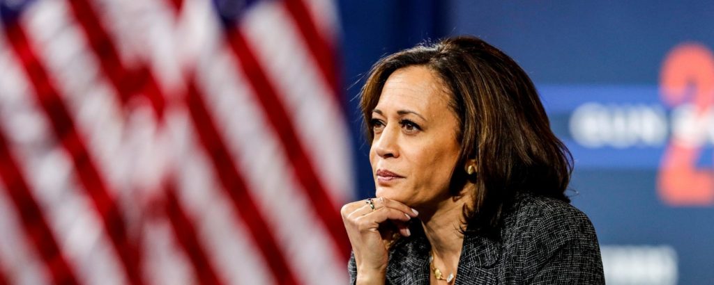 Καταρρέει η δημοφιλία της Kamala Harris και δείχνει ότι δεν είναι ικανή στην πολιτική