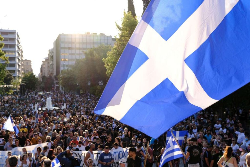 Θέμα στα διεθνή ΜΜΕ το κίνημα κατά των αναγκαστικών εμβολιασμών: «Κάτι συμβαίνει στην Ελλάδα»