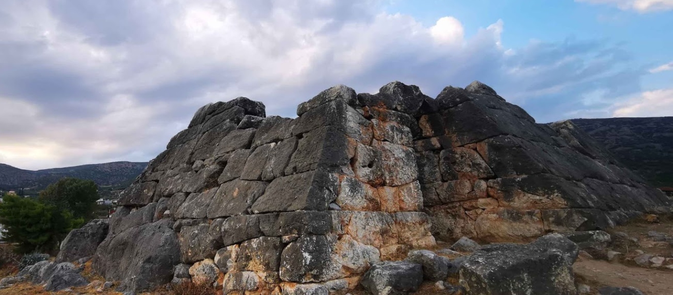 Υπάρχουν πυραμίδες στην Ελλάδα; – Το ιερό των Αιγυπτίων θεών μόλις 2 ώρες μακριά από την Αθήνα (βίντεο)
