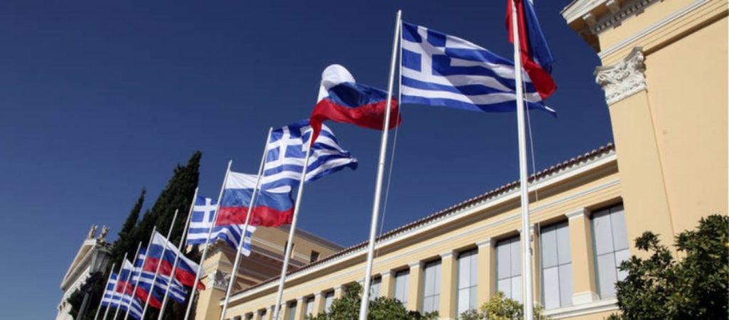 Η ρωσική πρεσβεία προειδοποιεί: «Αποφύγετε τις περιοχές που υπάρχουν πυρκαγιές στην Ελλάδα»