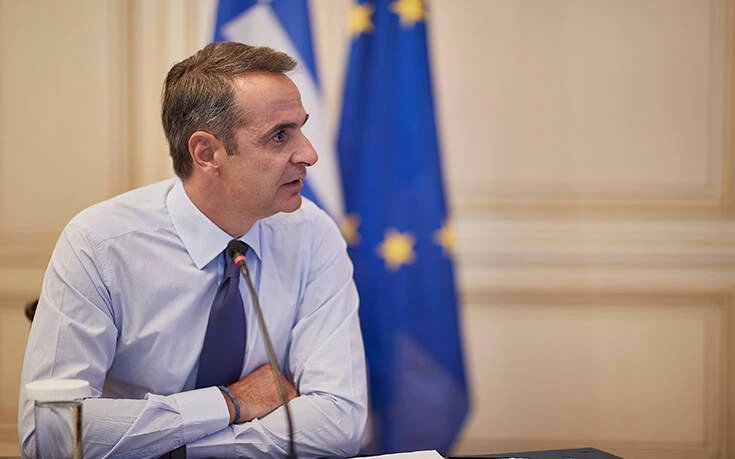 Οι φωτιές κρατούν τον πρωθυπουργό στην Αθήνα: Στο Συντονιστικό Κέντρο Επιχειρήσεων