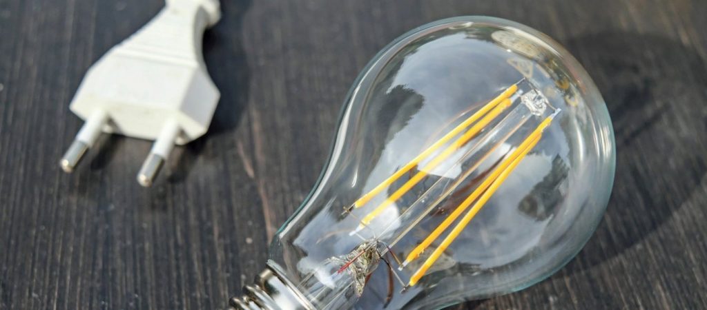 ΔΕΔΔΗΕ: Εν μέσω ακραίου καύσωνα έχει προγραμματίσει διακοπή ρεύματος σε Αθήνα, Χαλάνδρι & Αιγάλεω (φώτο)