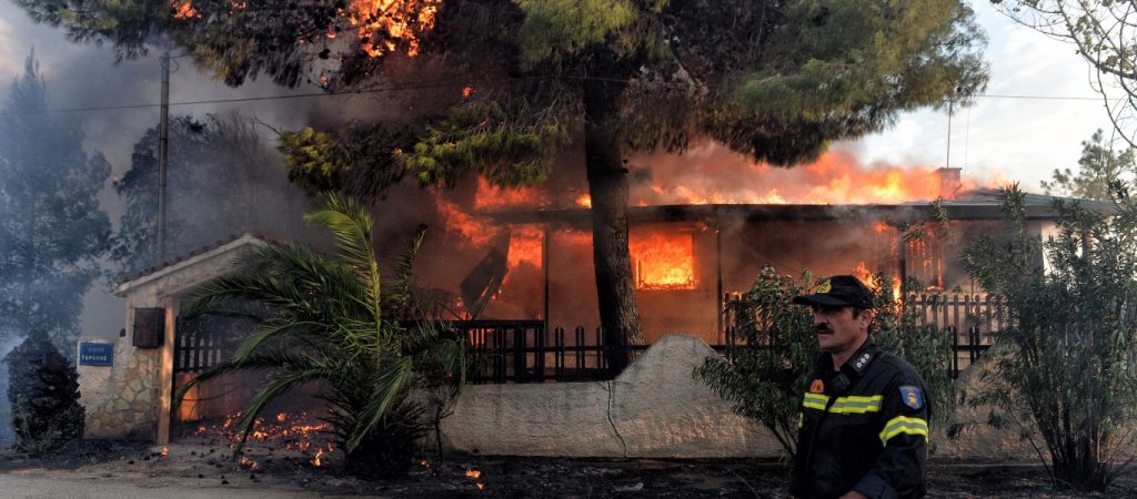 Οδηγίες από το Υπουργείο Υγείας για ασφαλή επιστροφή στο σπίτι των πληγέντων από πυρκαγιές