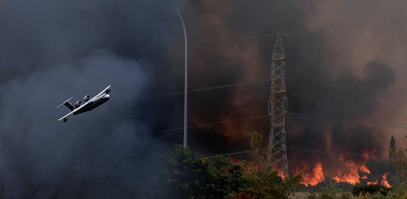 Πρόεδρος τεχνικών της ΔΕΗ: «Μέχρι το μεσημέρι όλες οι περιοχές που πέρασε η φωτιά θα έχουν πάρει κανονικά ρεύμα»