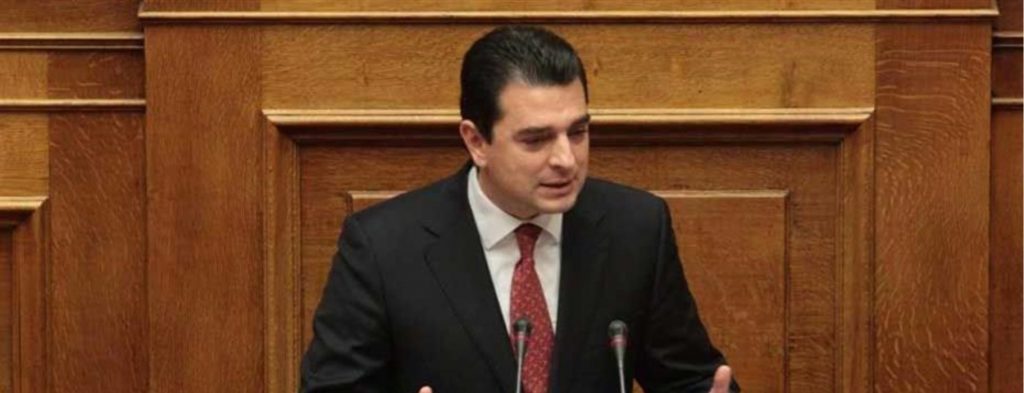 Κ.Σκρέκας: Κινδύνευσε το σπίτι του από τη φωτιά στη Βαρυμπόμπη