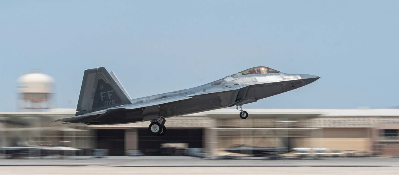 USAF: Για πρώτη φορά τα F-35 υποδύονται τις «εχθρικές αεροπορικές δυνάμεις»