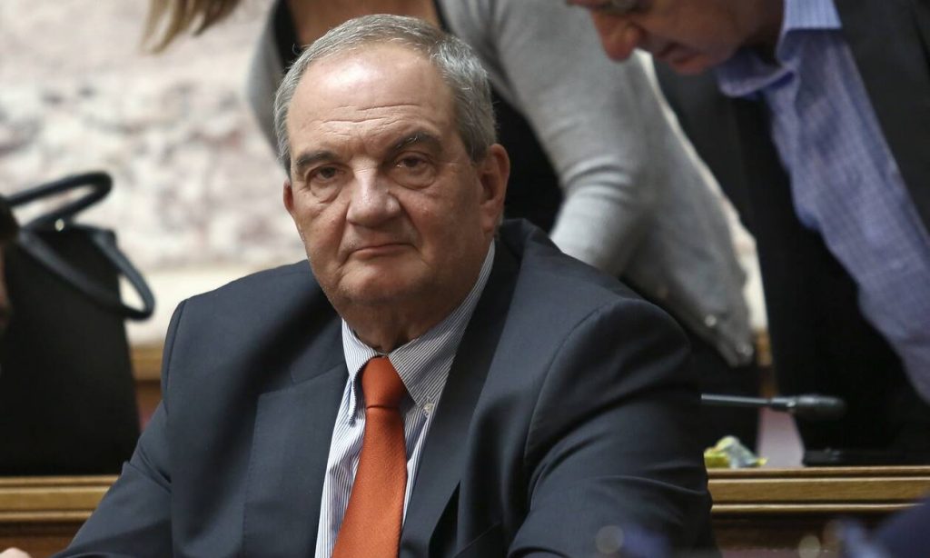 Κώστας Καραμανλής για την απώλεια του Κ.Μίχαλου που είχε διαγράψει ο Κ.Μητσοτάκης: «Αποχαιρετώ τον προσωπικό μου φίλο»