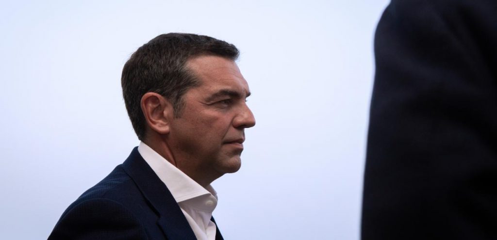 Δέσμη δράσεων και προτάσεων για την «επόμενη μέρα» των πυρκαγιών ετοιμάζει ο Α.Τσίπρας