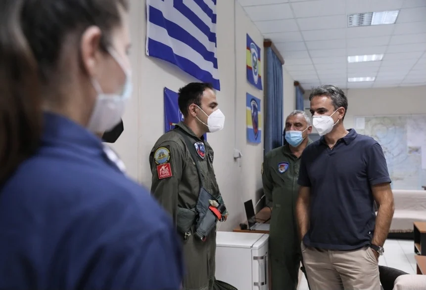 Νέα απρέπεια Μητσοτάκη απέναντι στους χειριστές των πτητικών μέσων!