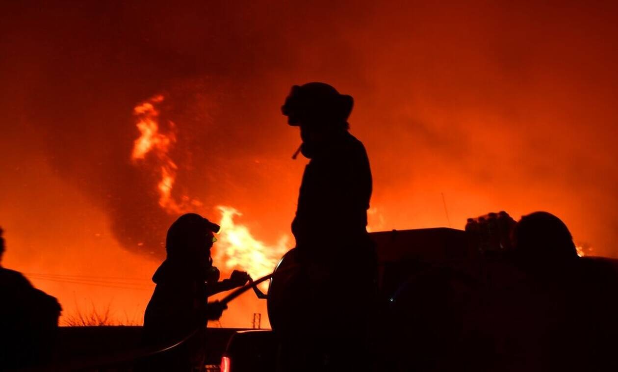 Βίντεο: Δημοτικός σύμβουλος Μαντουδίου έλεγε πως «θα μας κάψουν» λόγω ανεμογεννητριών 10 μέρες πριν ξεσπάσει η φωτιά!