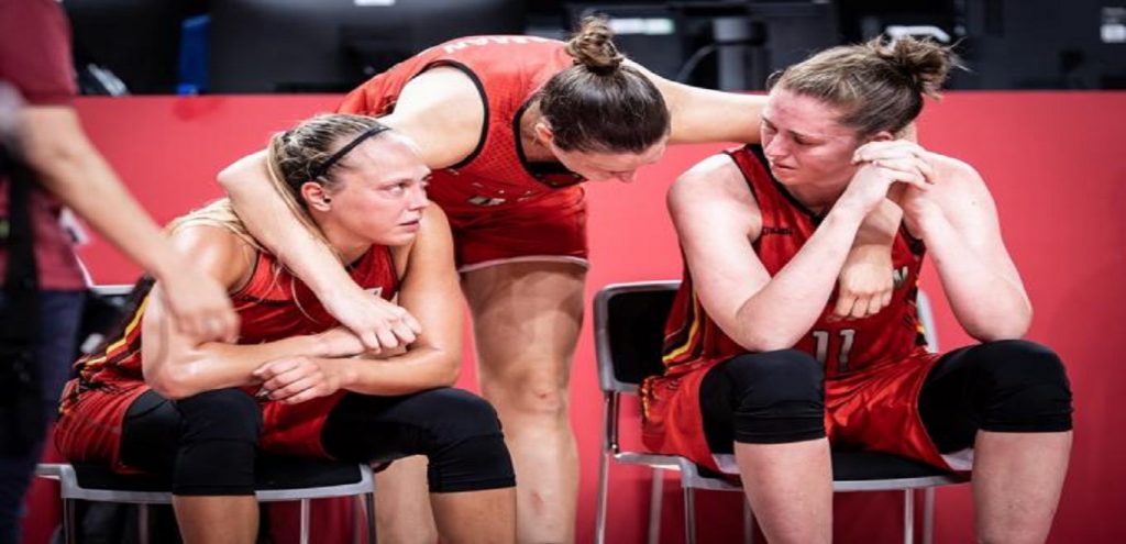 Σκάνδαλο κατά την υποδοχή της Εθνικής μπάσκετ γυναικών του Βελγίου! (βίντεο)