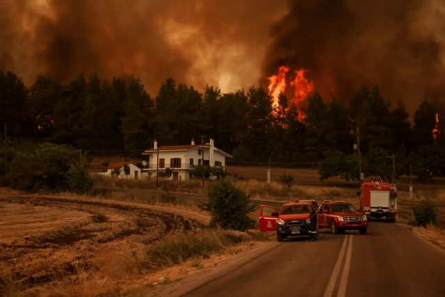 Πυρκαγιές: Δώδεκα άτομα διακομίστηκαν στο Κέντρο Υγείας Αρχαίας Ολυμπίας