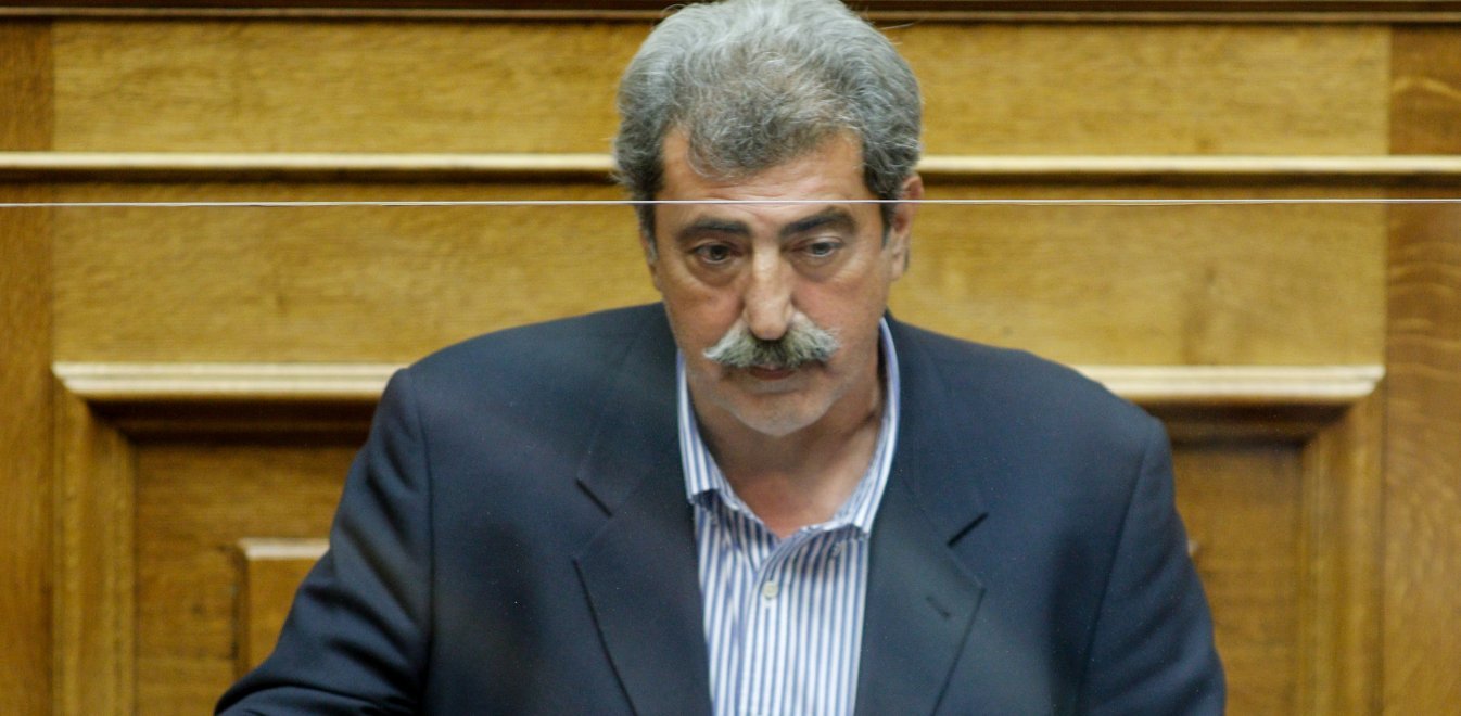 Π.Πολάκης: «H ΡΑΕ να ανακαλέσει τα αιολικά στην Β.Εύβοια “για να αρθούν οι φήμες” για πρωτοκλασάτο υπουργό»