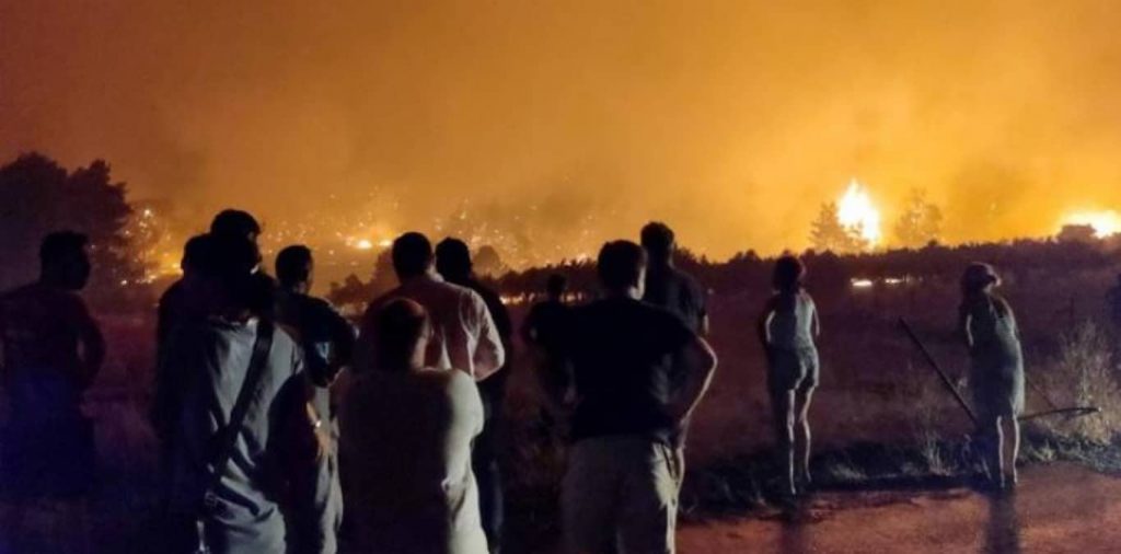 Ο ΙΣΑ προσφέρει εθελοντικά υπηρεσίες περίθαλψης στους πυρόπληκτους