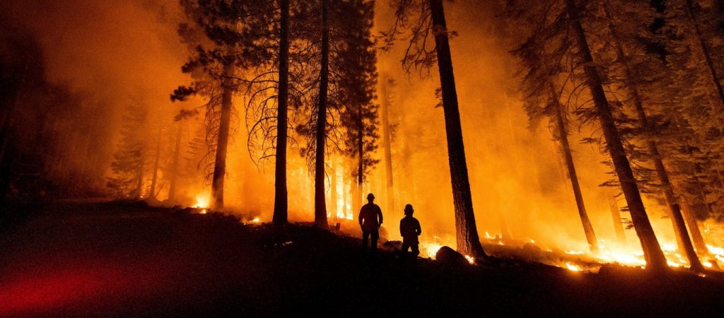 Βιβλικές καταστροφές στις ΗΠΑ – Κάηκαν σχεδόν 2 εκ. στρέμματα από την φωτιά Ντίξι