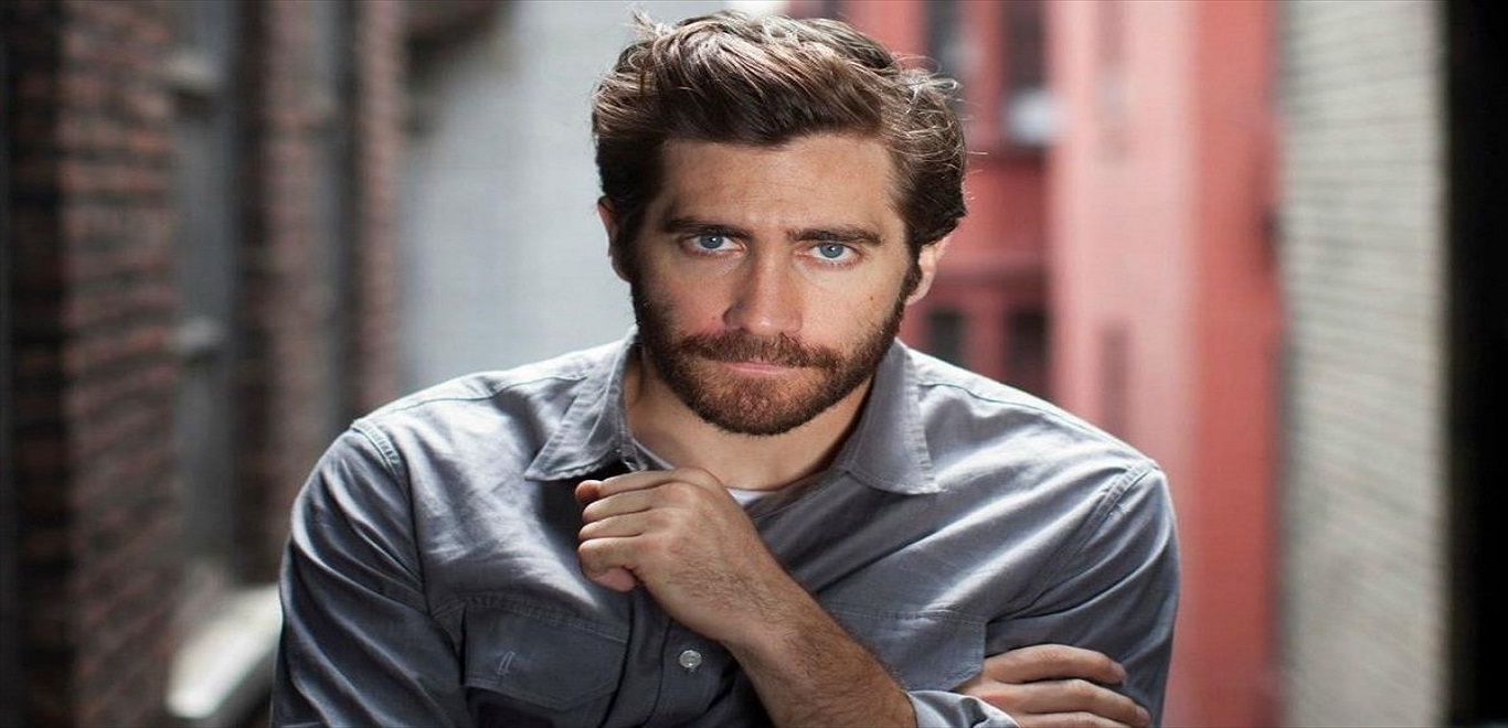 Τζέικ Τζίλενχαλ: «Όλο και περισσότερο θεωρώ ότι το μπάνιο δεν είναι τόσο απαραίτητο»