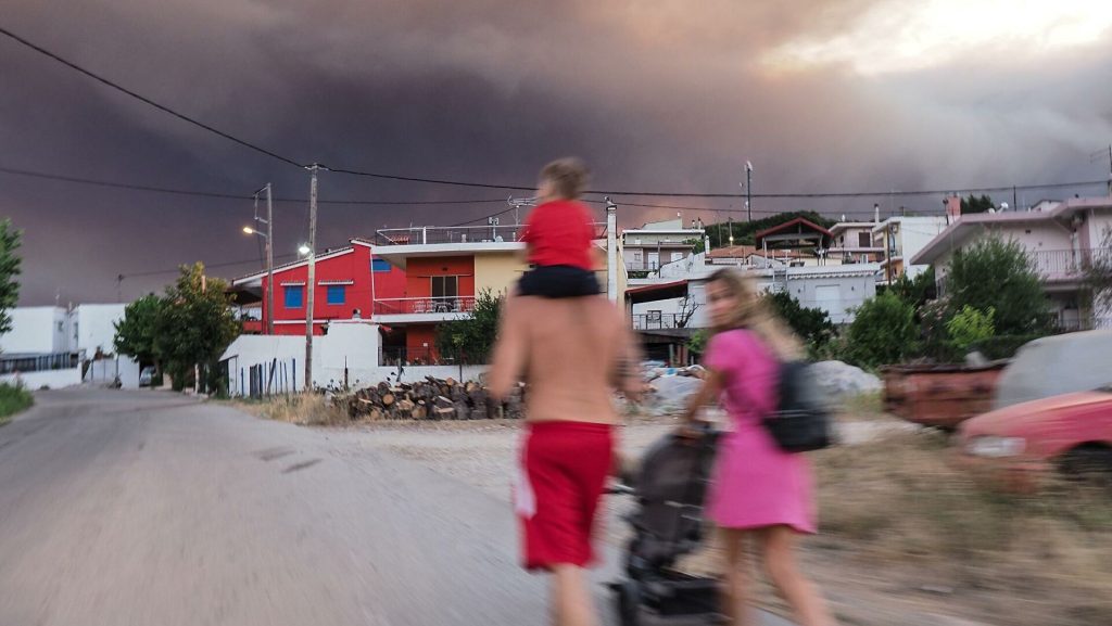 Στερεά Ελλάδα: Φιλοξενούν μόνο εμβολιασμένους πυρόπληκτους! (φώτο)