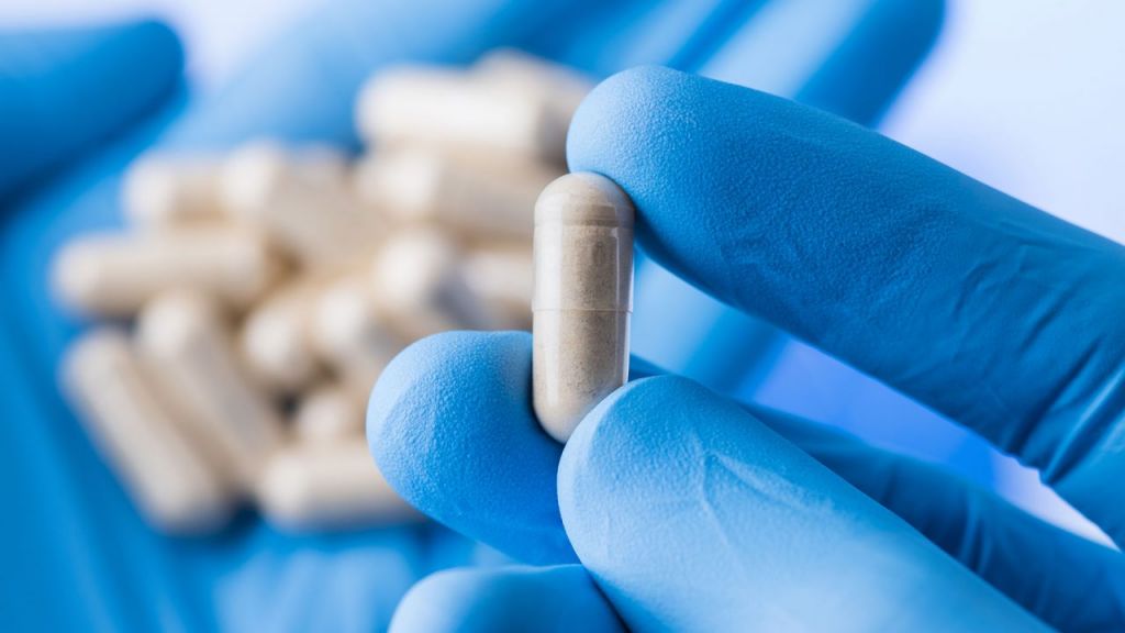 Ξεκινούν τις κλινικές δοκιμές τρία ακόμα φάρμακα κατά του κορωνοϊού – Τι ανακοίνωσε ο ΠΟΥ