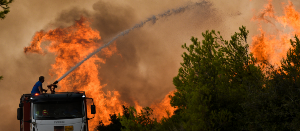 Εκ νέου αναζωπυρώσεις σε Γέρμα και Σκαμνάκι
