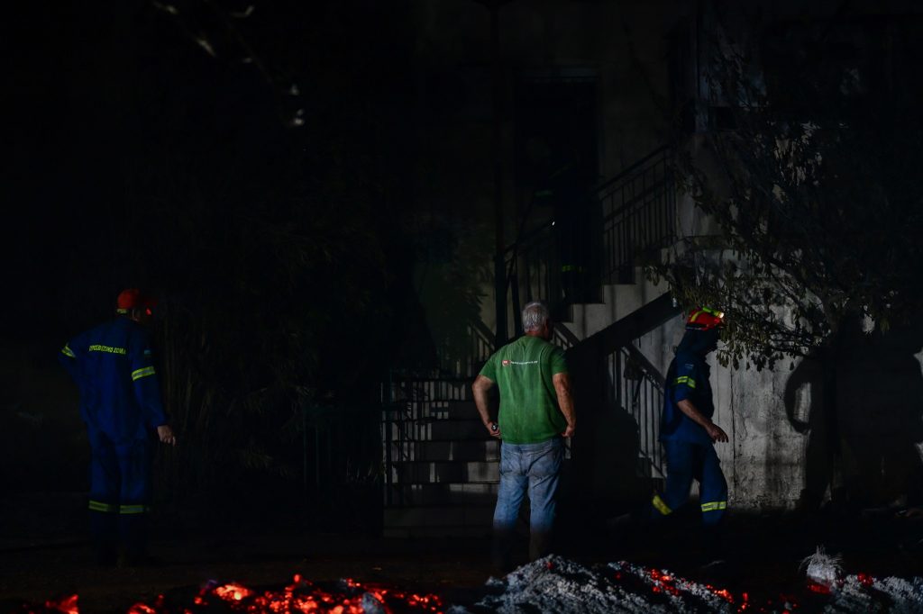 Κάτοικοι Γορτυνίας: «Η επόμενη μέρα είναι τραγική – Το χωριό δεν θα είναι όπως πριν»