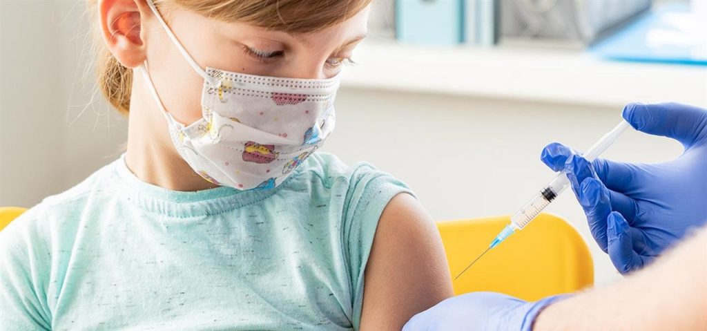 Πανελλήνια Παιδιατρική Εταιρεία: «Μην αναφέρετε τις παρενέργειες των mRNA εμβολίων και εμβολιάστε όλα τα παιδιά»!