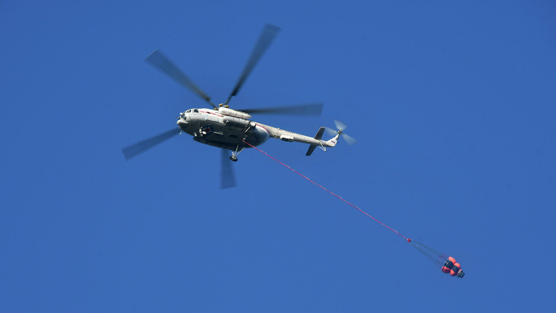 Ρωσία: Συνετρίβη στην Καμτσάτκα ελικόπτερο που μετέφερε τουρίστες – Οκτώ νεκροί και οκτώ διασωθέντες (βίντεο)