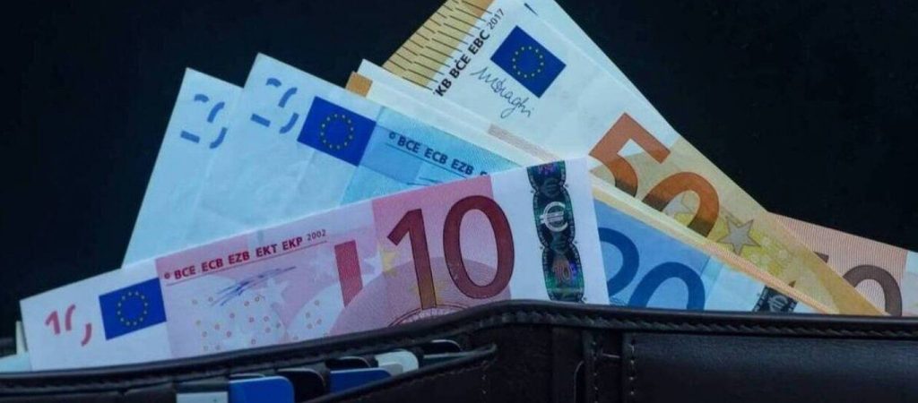 «Έρχονται» αναδρομικά και για όσους συνταξιοδοτήθηκαν από τον ιδιωτικό τομέα μετά τον Οκτώβριο 2019