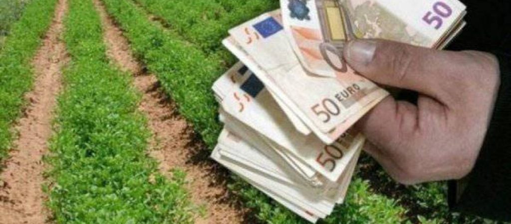Καταβάλλονται σήμερα στους αγρότες οι προκαταβολές για τις αποζημιώσεις του παγετού