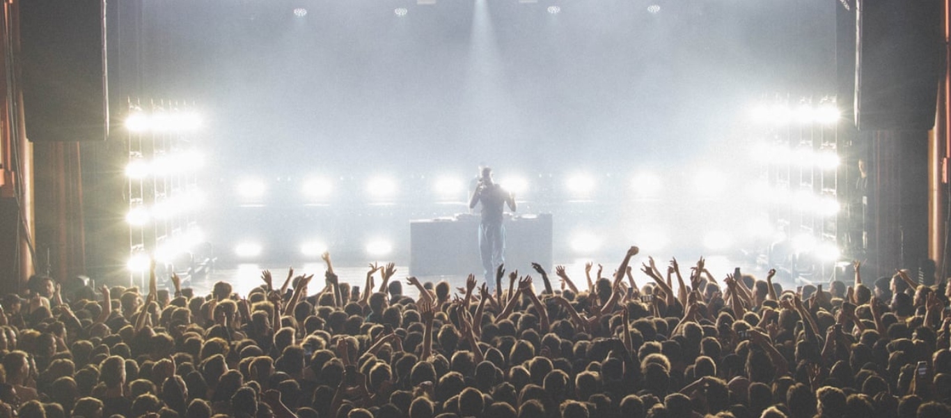 Βέλγιο: Υποχρεωτική η επίδειξη υγειονομικού πάσο για την είσοδο σε εκδηλώσεις άνω των 1.500 ατόμων