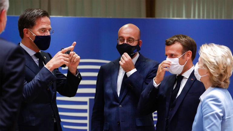 Που βρίσκονται για διακοπές οι ηγέτες της Ευρώπης; – Πούτιν, Μέρκελ, Μακρόν κι άλλοι ισχυροί της Ευρώπης