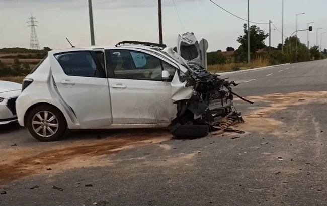 Σέρρες: Τέσσερις οι νεκροί από τροχαίο δυστύχημα -Κατέληξε ένας τραυματίας