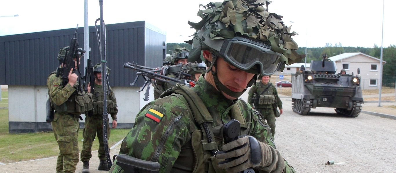 Λιθουανία: Αναπτύσσει στρατιωτικές δυνάμεις στα σύνορα με τη Λευκορωσία για να αποτρέψει την παράνομη είσοδο μεταναστών