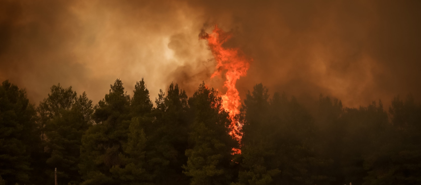 Υψηλός κίνδυνος πυρκαγιάς το Σάββατο – Ιδιαίτερη προσοχή σε 6 περιφέρειες