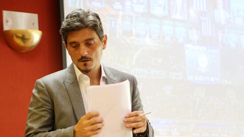 Το Instagram «φυλάκισε» τον λογαριασμό του Δ.Γιαννακόπουλου μετά την απήχηση που είχαν οι θέσεις του για εμβολιασμό