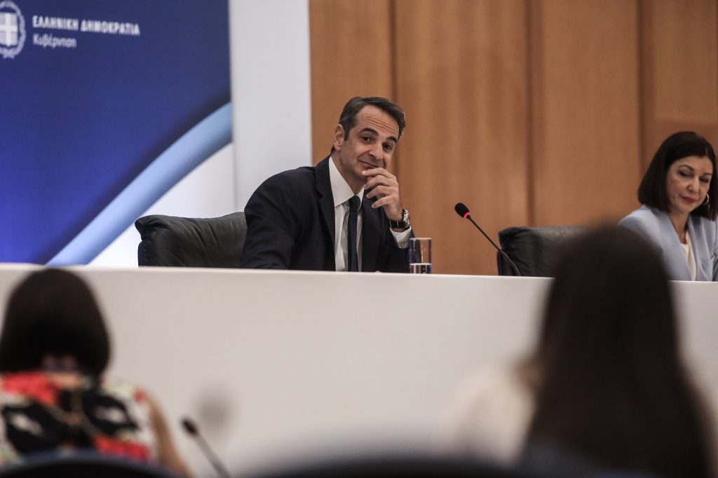 «Κ.Μητσοτάκη γαμ…»: Ακούγεται και σε πλοίο της γραμμής το γνωστό σύνθημα για τον πρωθυπουργό (βίντεο)