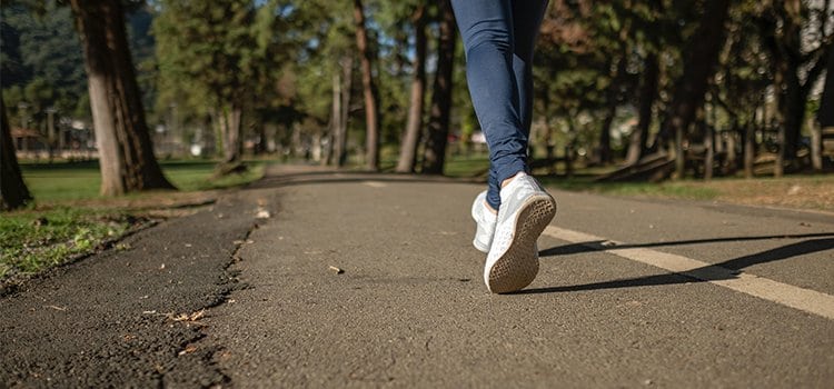 Περπάτημα: Να πόσο χρόνο χρειάζεσαι για να δεις αλλαγές στο σώμα σου