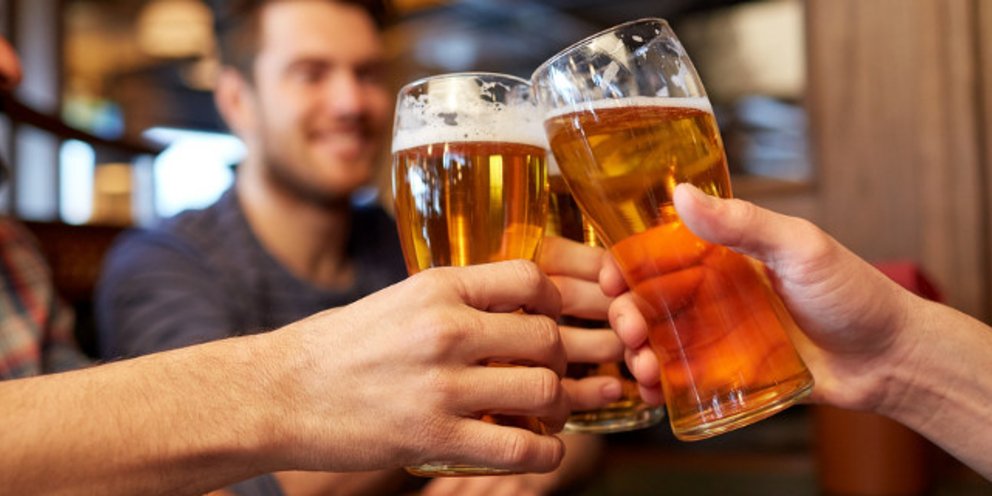 Μπύρα: Nα τι καλό συμβαίνει στην καρδιά αν πίνετε 1-2 ποτήρια την ημέρα
