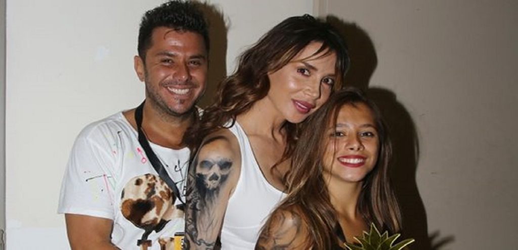 Παολίνα Ζογγλοπίτη: Η κόρη της Πάολα μεγάλωσε και ποζάρει με το μπικίνι της! (φώτο)