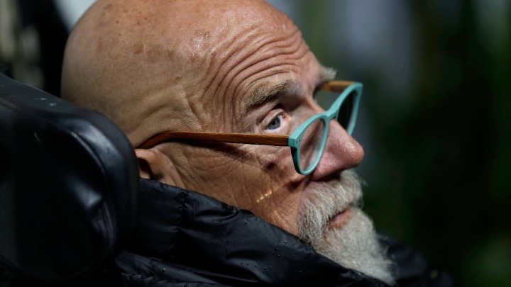 Πέθανε σε ηλικία 81 ετών ο εικαστικός Τσακ Κλόους