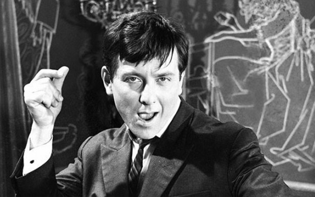 Σπάνιο κλικ: Νίκος Ξανθόπουλος και Κώστας Βουτσάς σε νυχτερινή έξοδο στα 60s (φωτο)