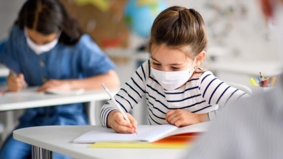 CDC: «Η χρήση μάσκας στα σχολεία δεν είχε σημαντικά οφέλη»