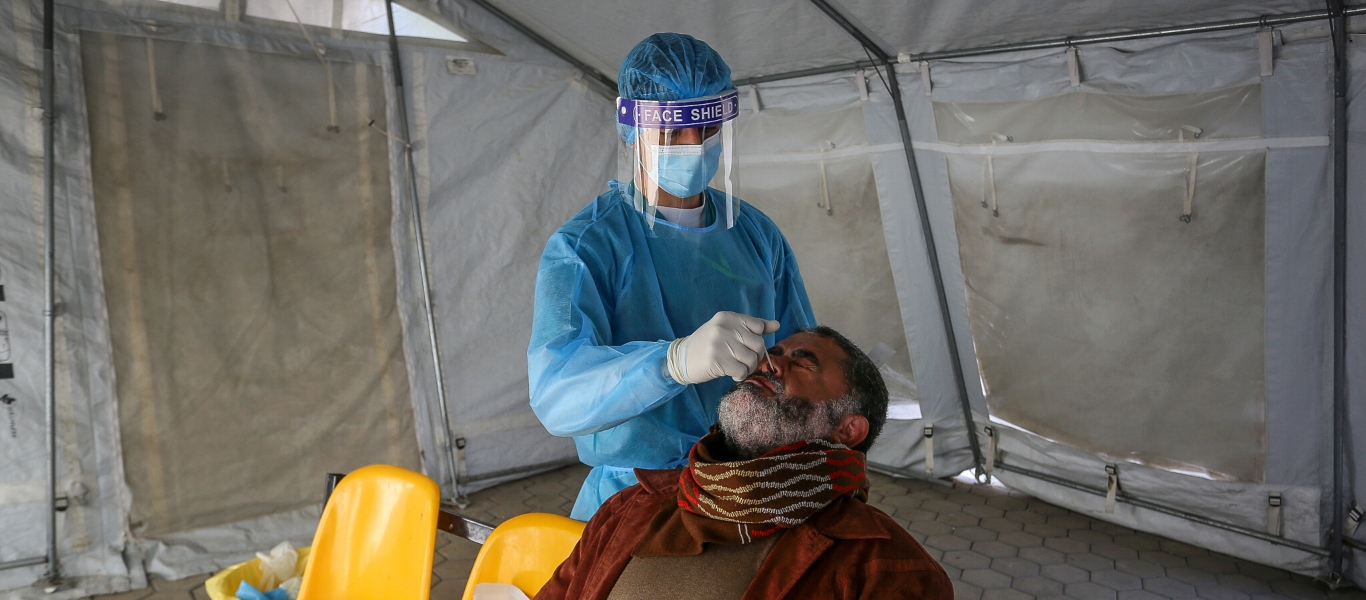 Γάζα: Χρησιμοποιεί όλα τα «όπλα» για τον εμβολιασμό – Οργανώνει λοταρία για να πείσει τους πολίτες