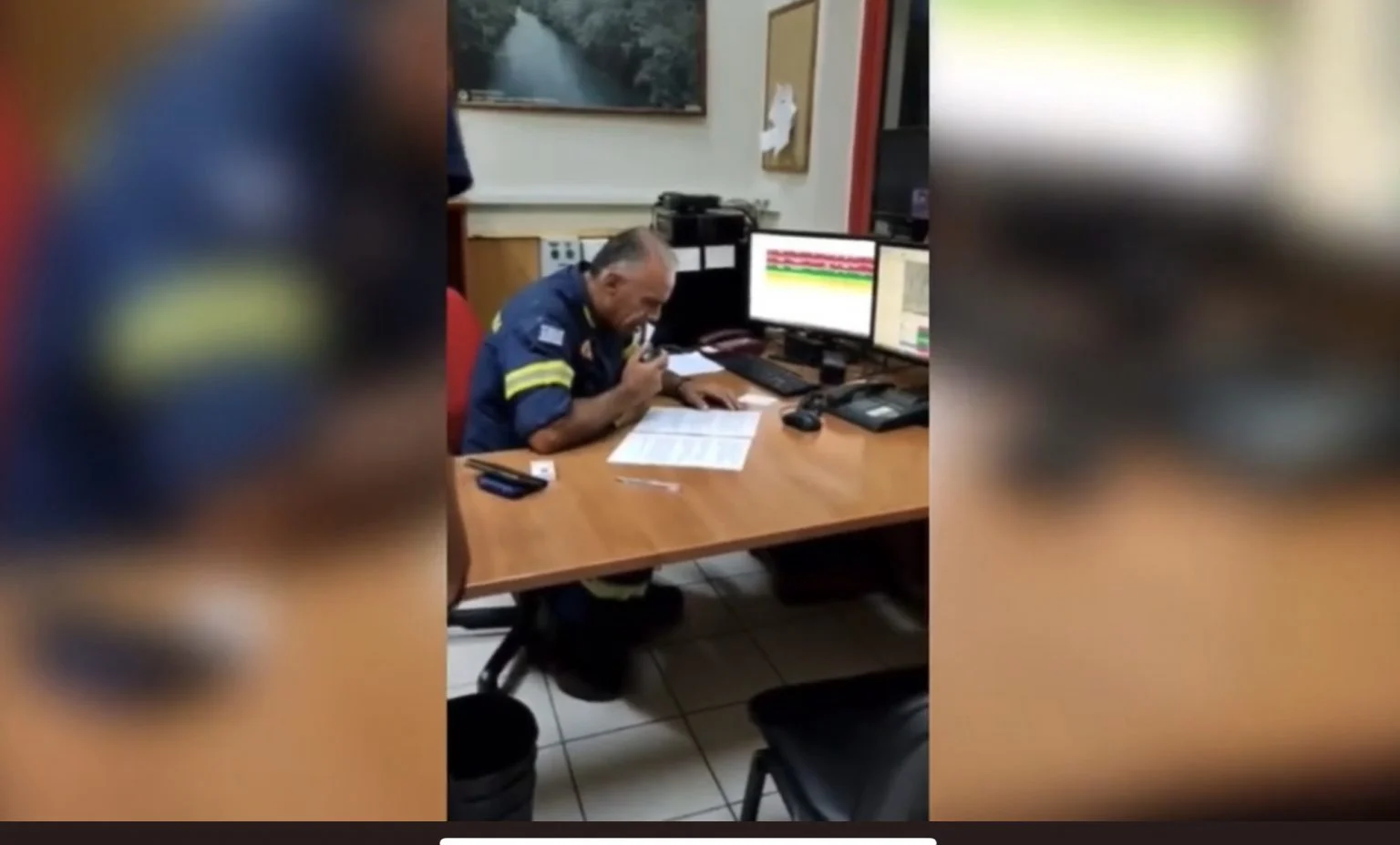 Σάλος με βίντεο που δείχνει τον αρχηγό του Πυροσβεστικού Σώματος να απευθύνει μήνυμα «κονσέρβα» (βίντεο)